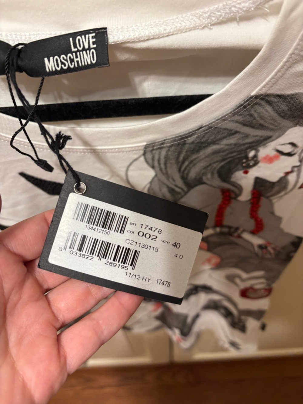 Moschino White Graphic Short Sleeve Tee with Red Accents - Picture 5 of 5